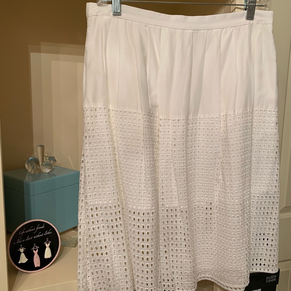 Chelsea 28 white skirt